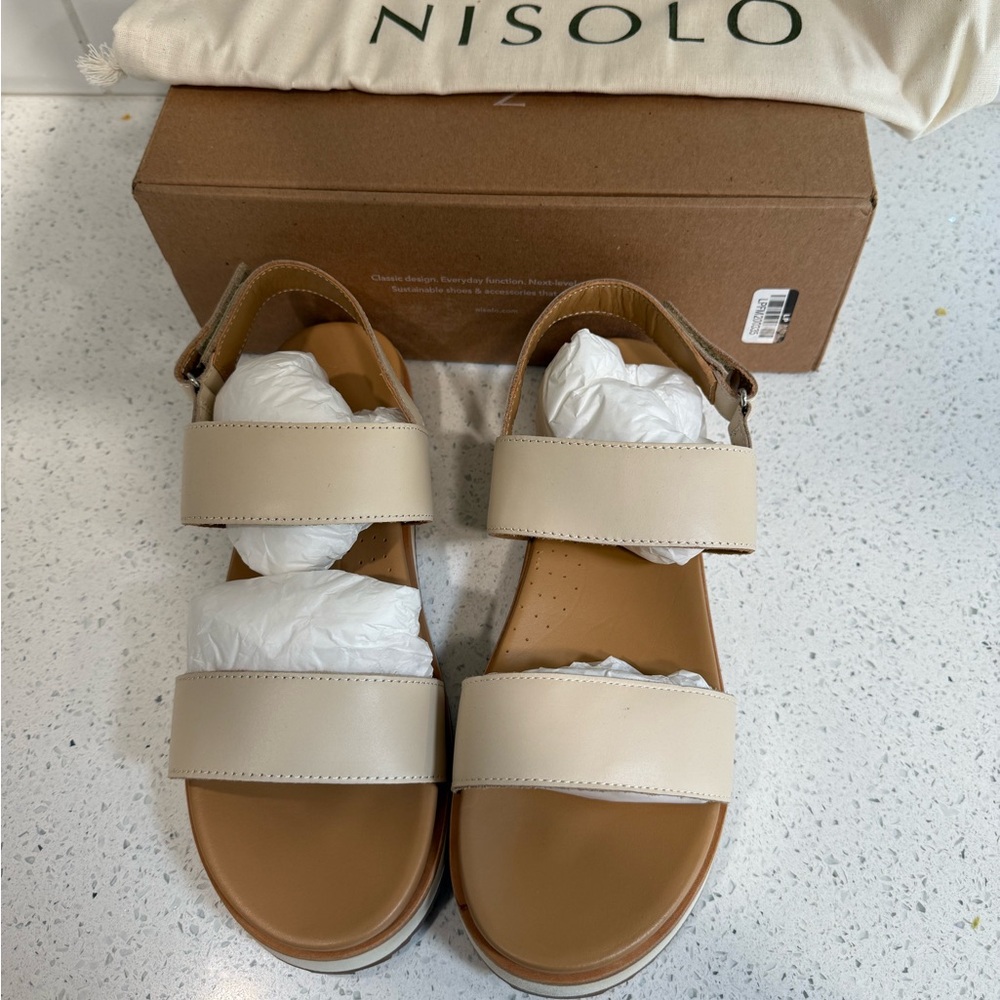 Nisolo go to Sandals